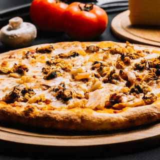 Gluten-Free Lamb Pizza